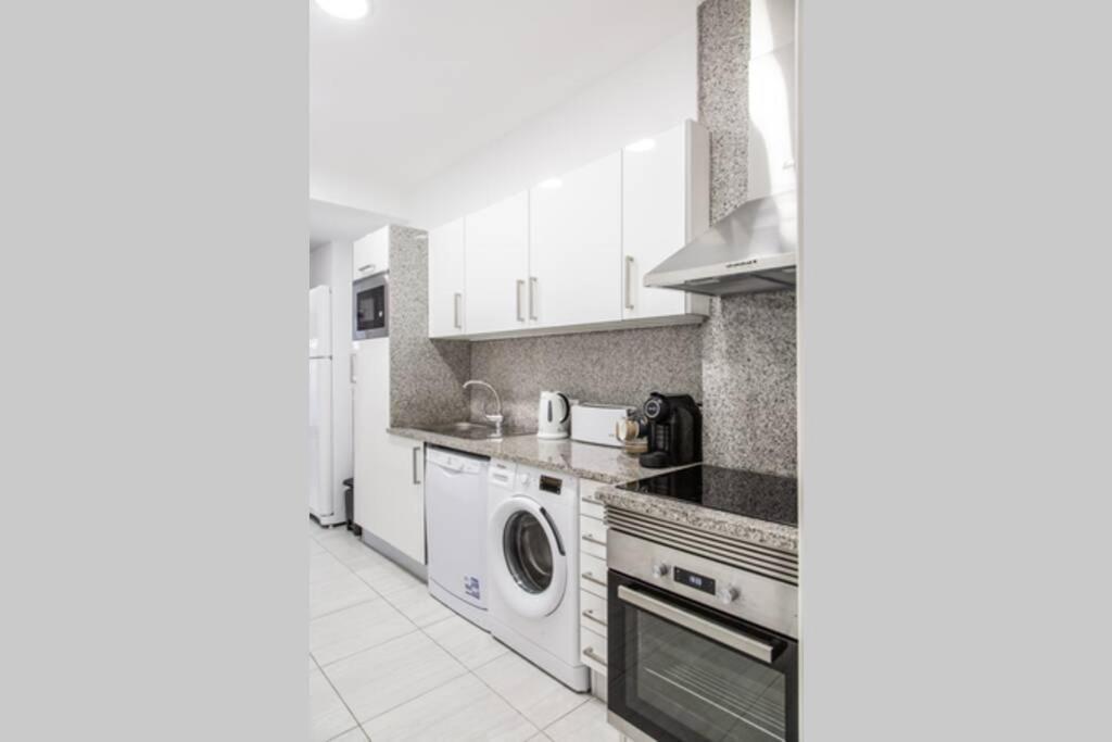 Remodeled Apartment In The City Center. FAO Buitenkant foto